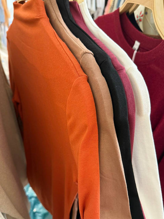 Long-sleeve viscose top