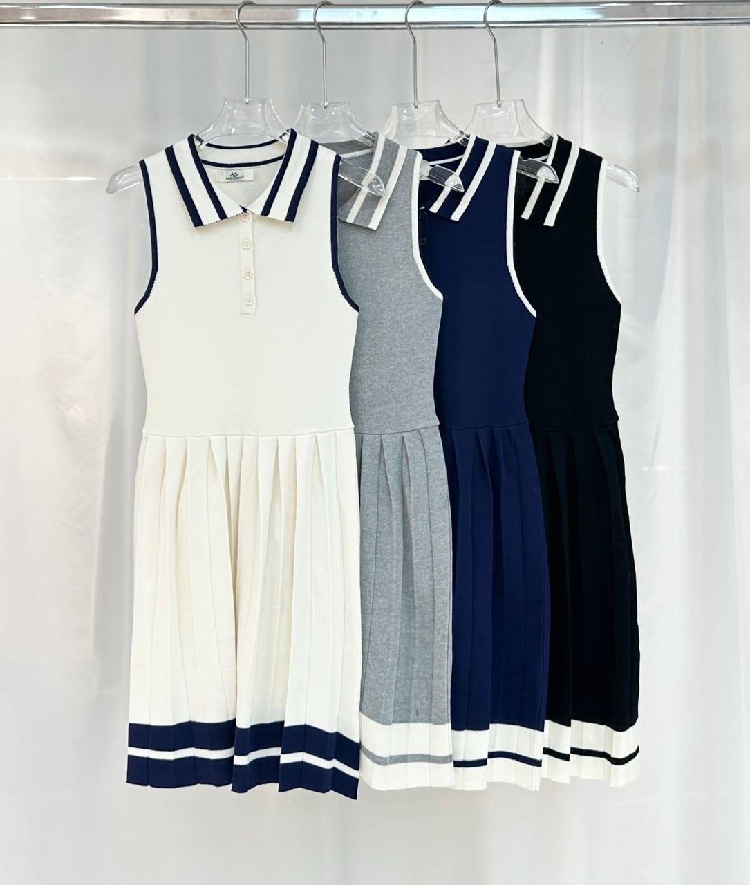 Knitted dress