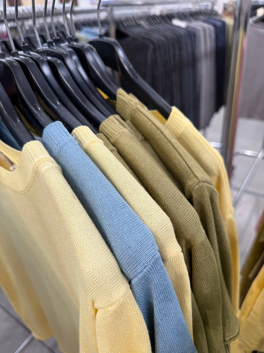 T-shirt made of fine knit