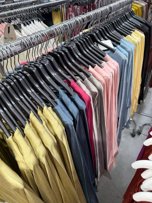 Elegant silk blouse and viscose silk trousers.