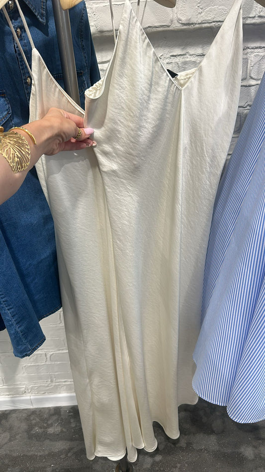 Silk slip dress with a perfect fit