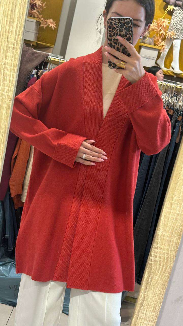 Knitted long cardigan