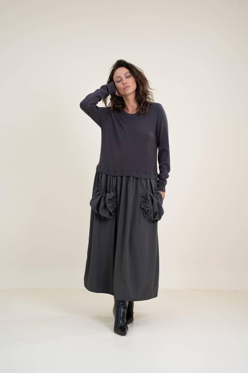 Loose-Fit Full-Length Dress with Voluminous Pockets