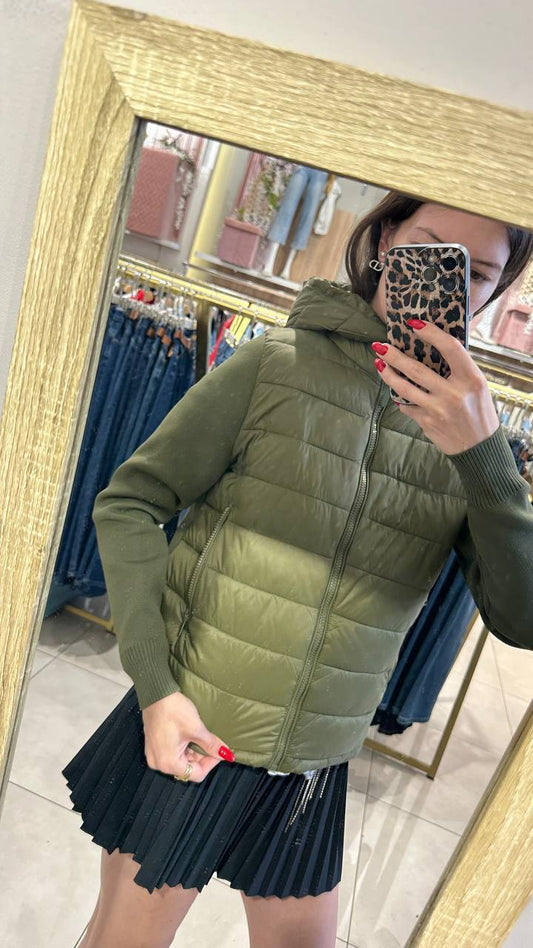 Stogram with combined knitwear and back