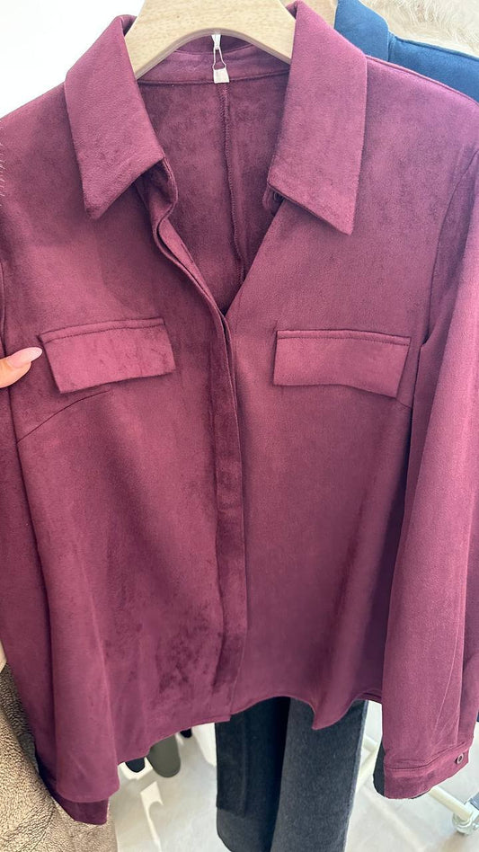 The shirt is made of soft eco-suede.