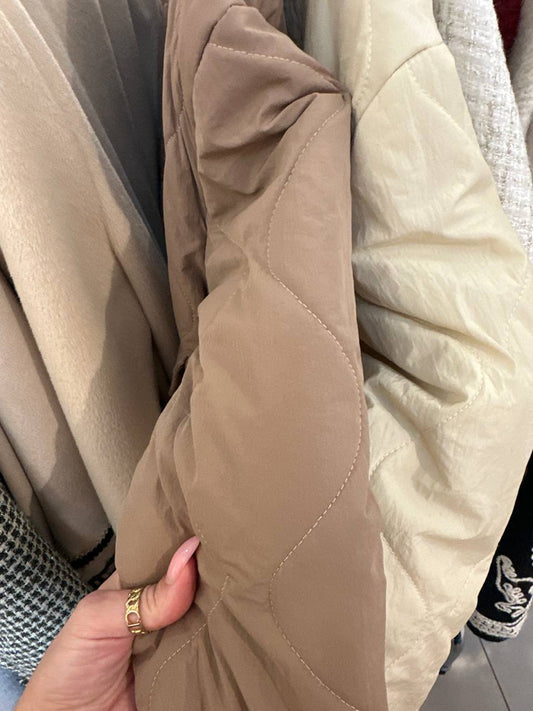 Stylish 100-gram jackets.