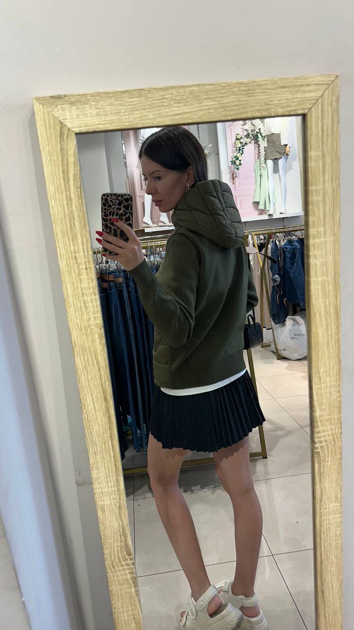 Stogram with combined knitwear and back
