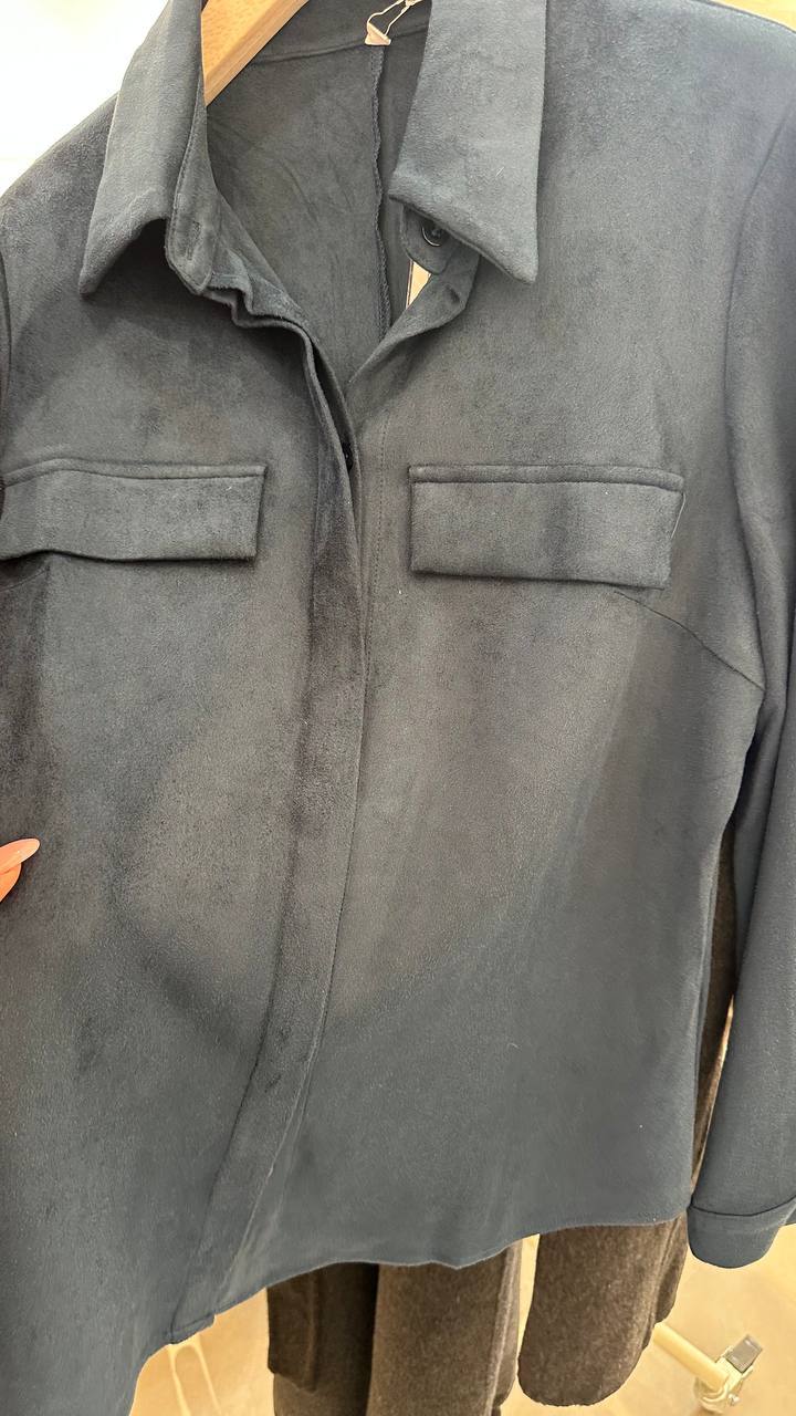 The shirt is made of soft eco-suede.