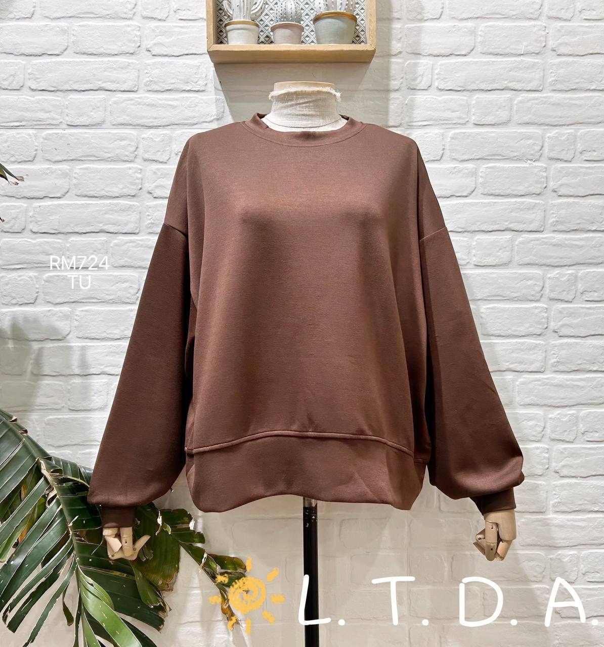 Basic sweatshirt