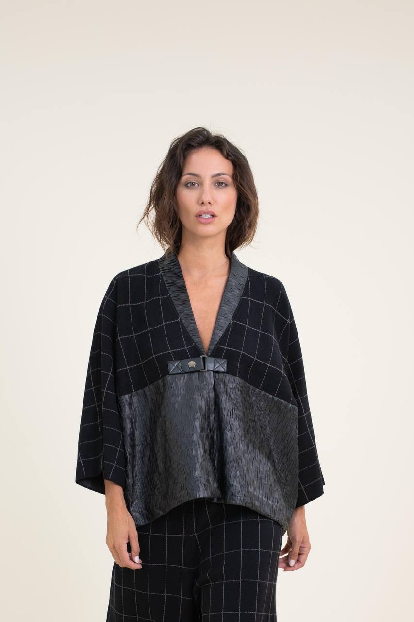 Elegant Knitted Suit from Viscose Fabric with Combined Inserts
