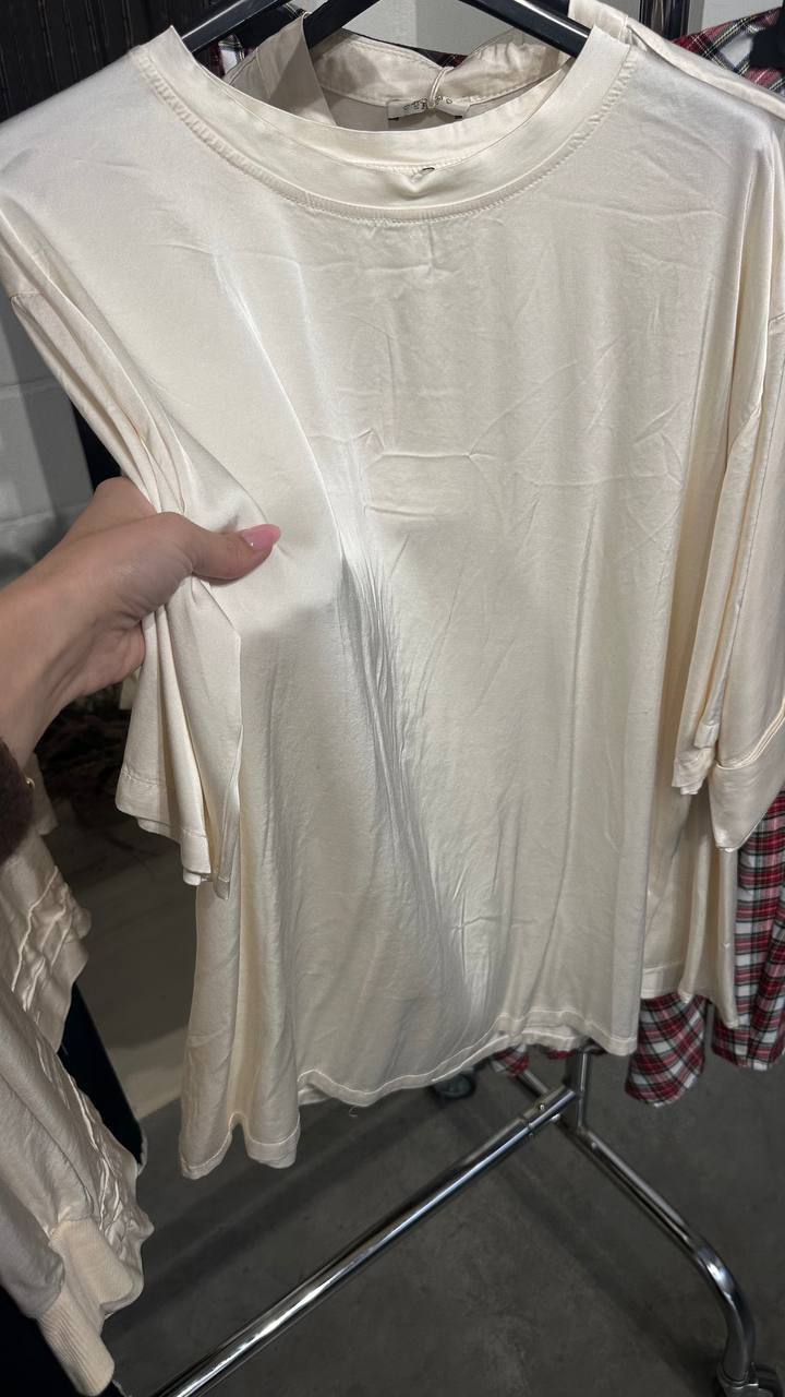 Basic Silk T-shirt in Champagne Color