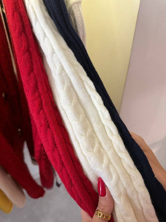 Knitted cardigan