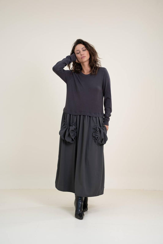 Loose-Fit Full-Length Dress with Voluminous Pockets