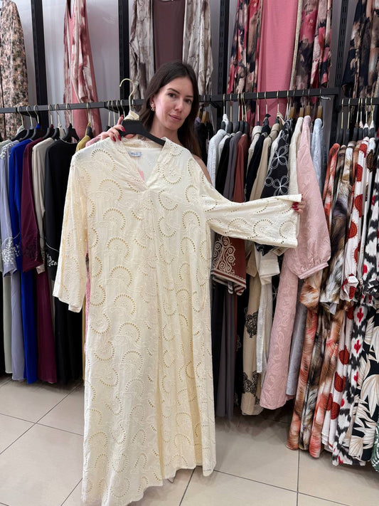 Loose-fitting dress