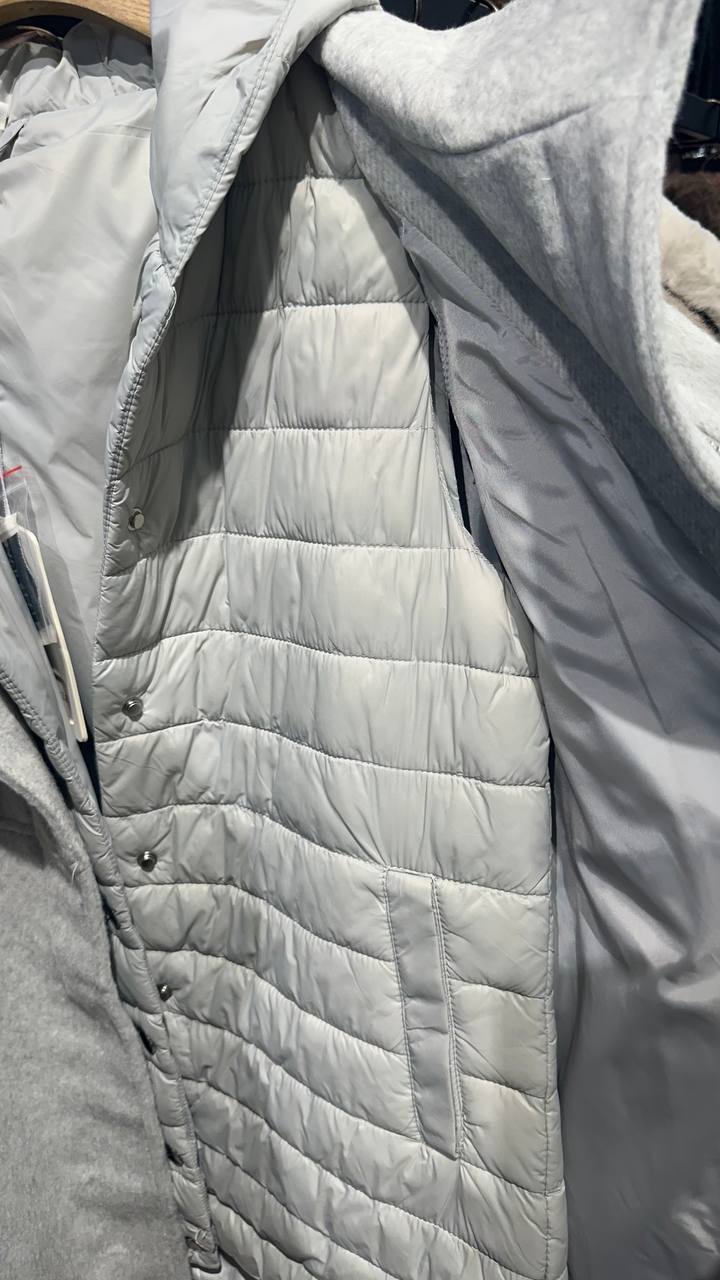 A two-piece set