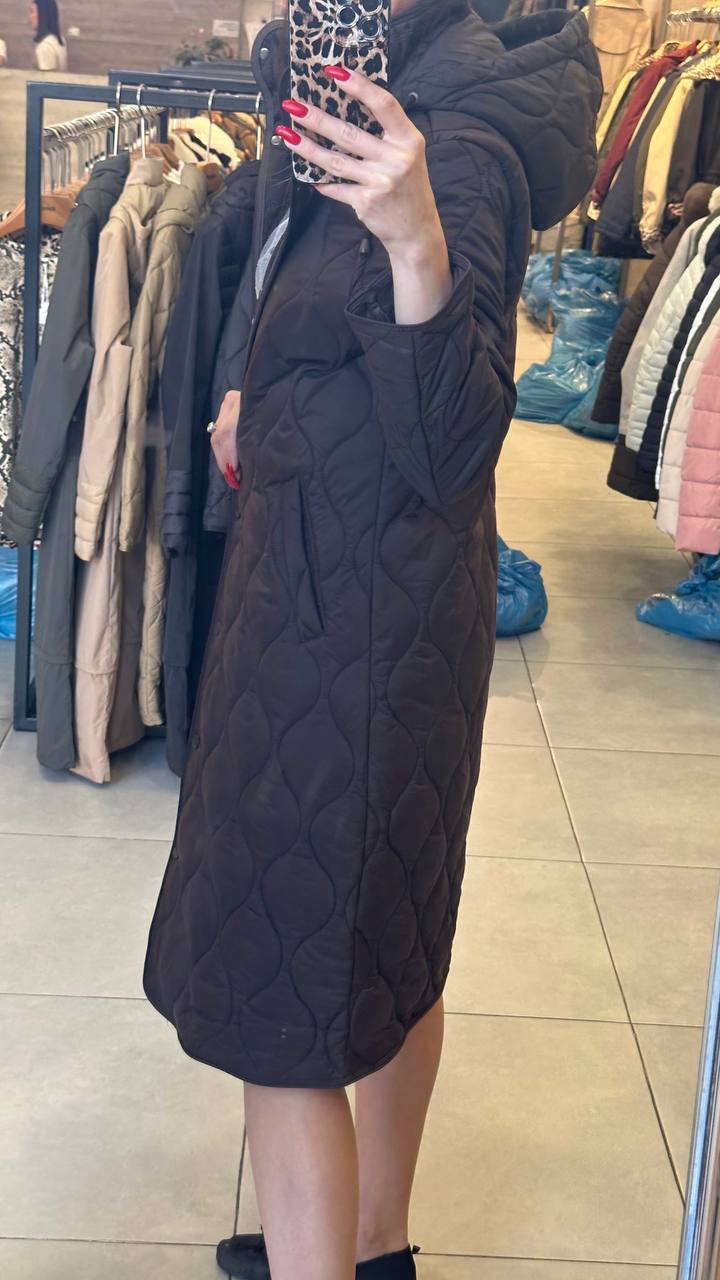 100g Straight-Cut Coat with Detachable Hood and Snap Pockets