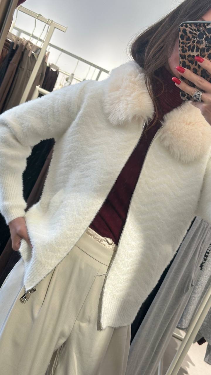 Dense Pile Knit with Pockets and Sewn Fur Collar
