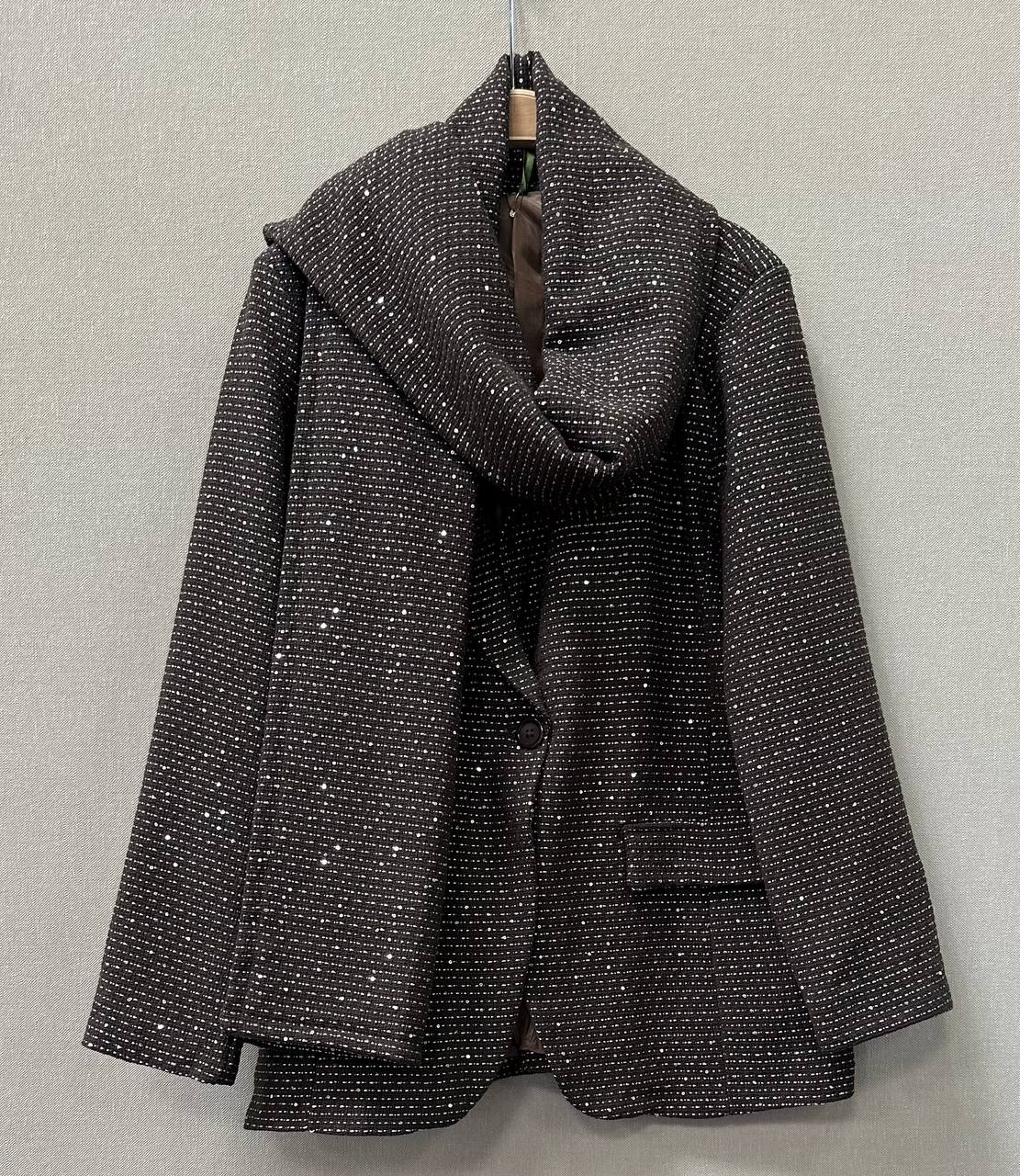 Voluminous Jacket with Lurex and Sequins