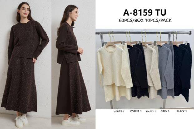 Knit Suit with Loose Skirt