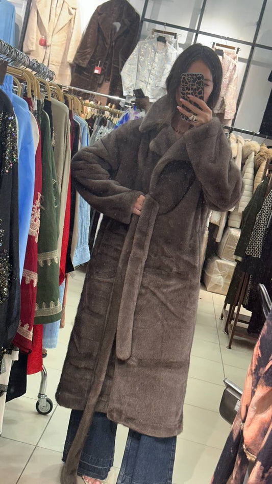 Sheepskin Coat With English Collar