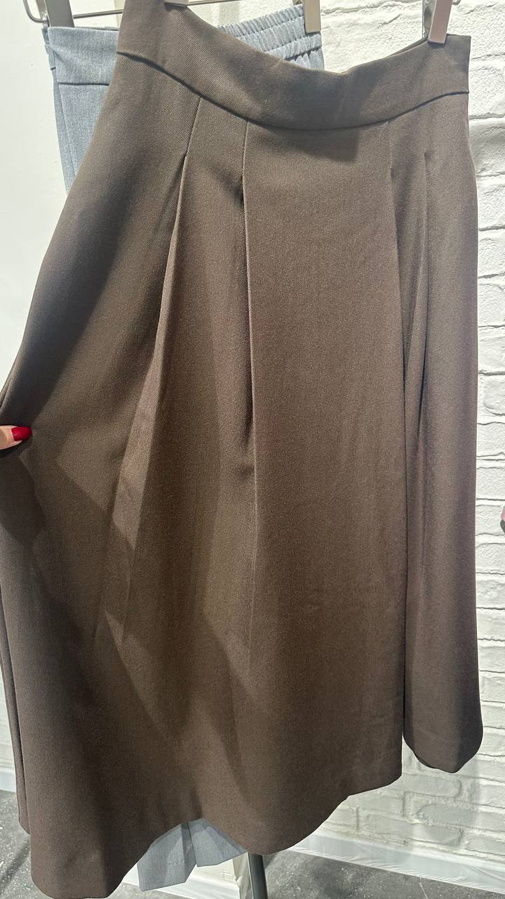 Skirt made of suit fabric