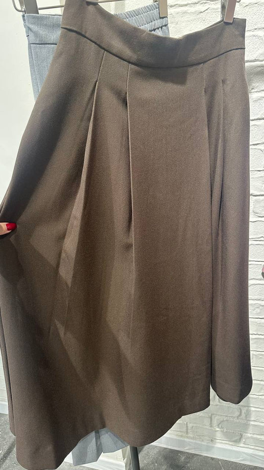 Skirt made of suit fabric