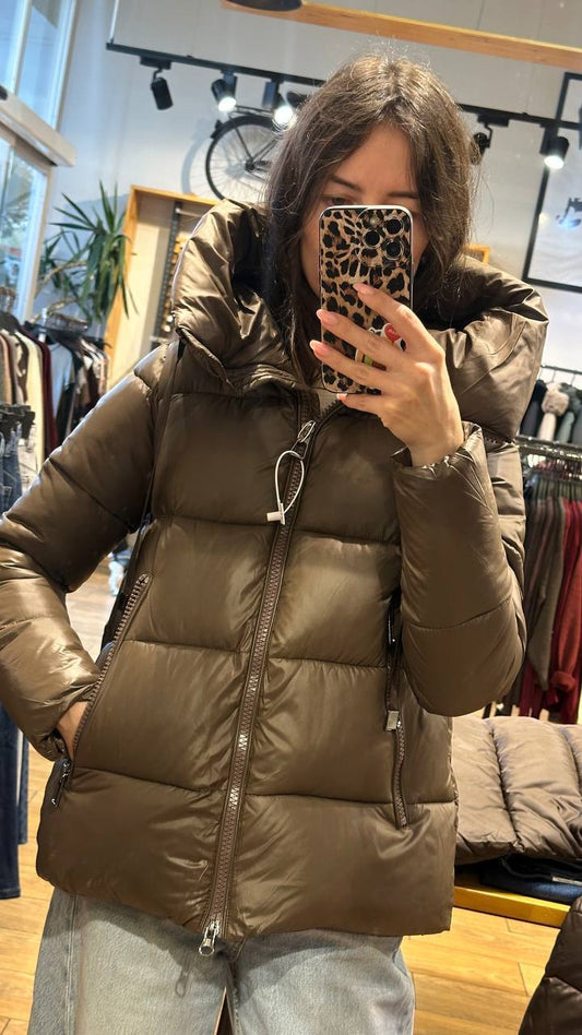 Autumn-Spring Jacket with High Collar