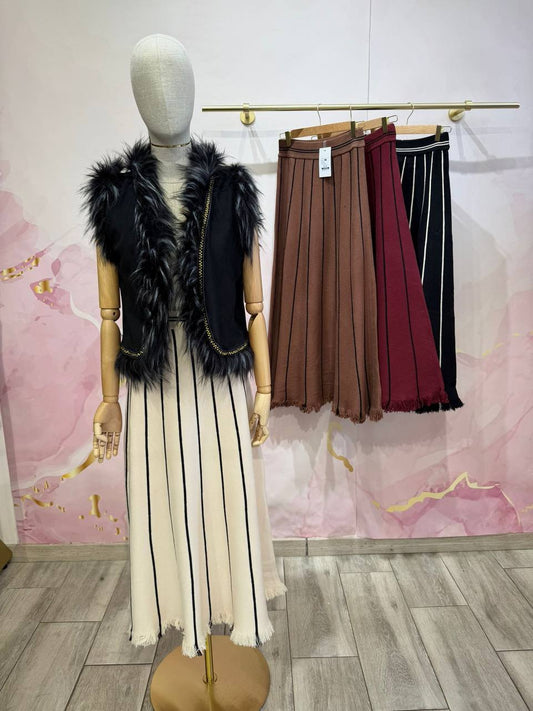 Midi Skirt of Dense Viscose Knitwear