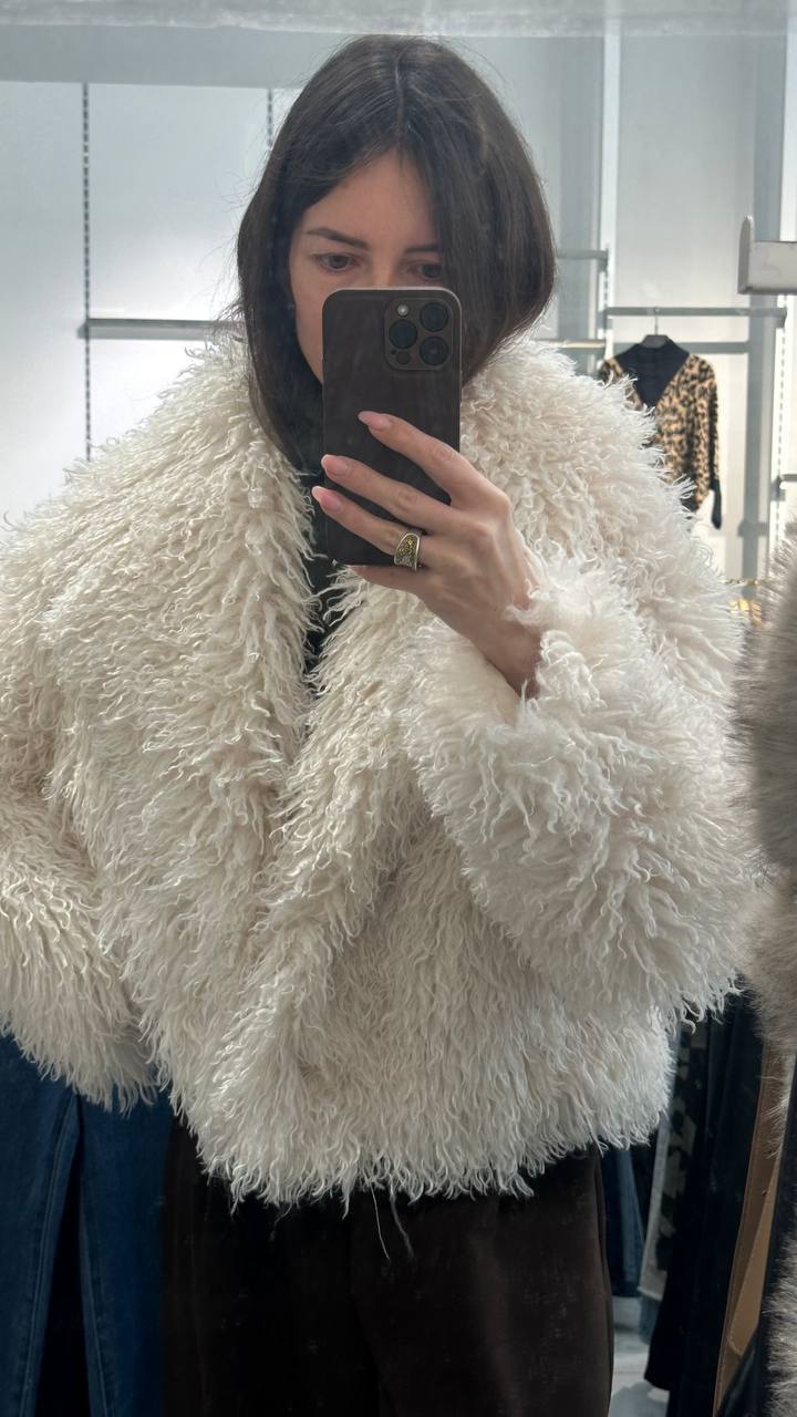 Lama Medium Length Coat