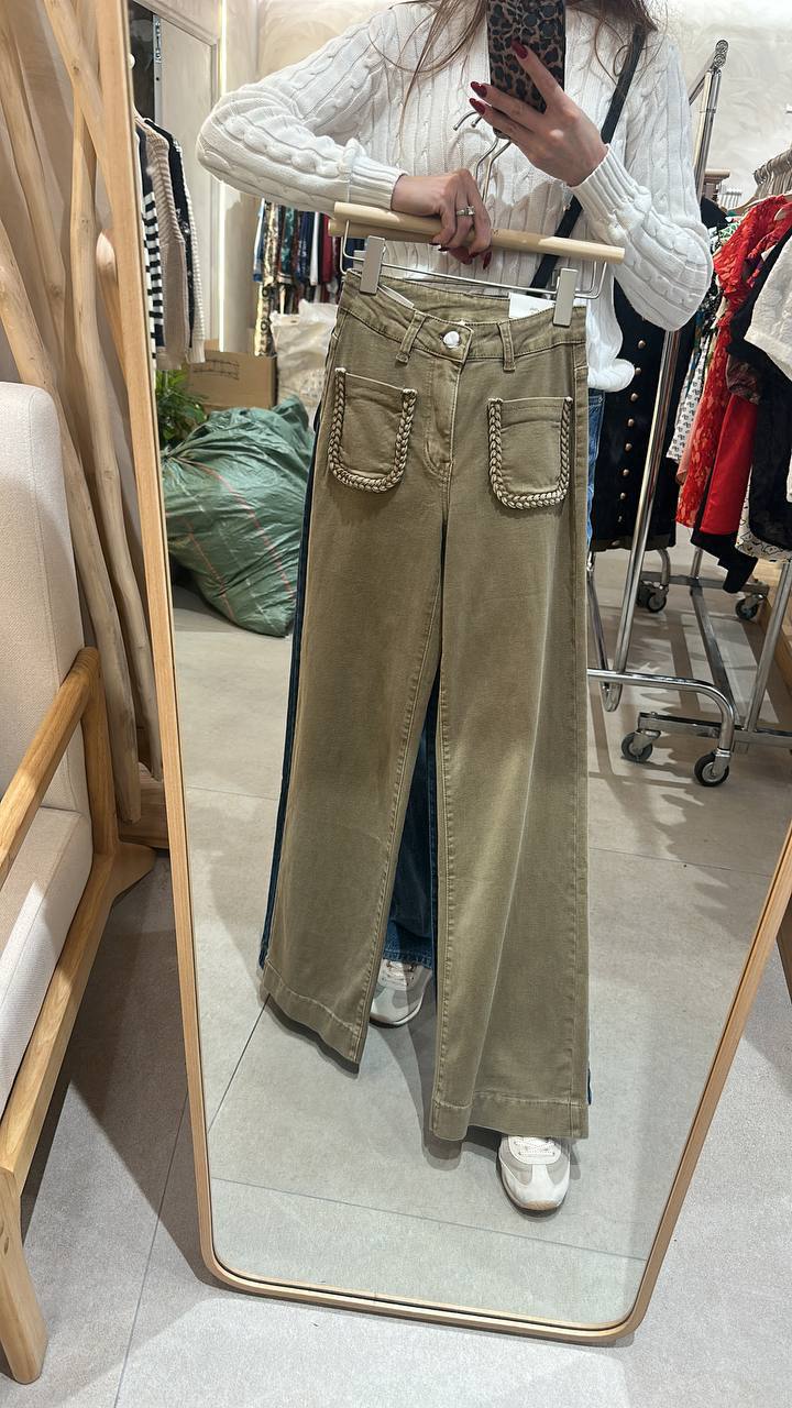 Jeans with Perfect Fit