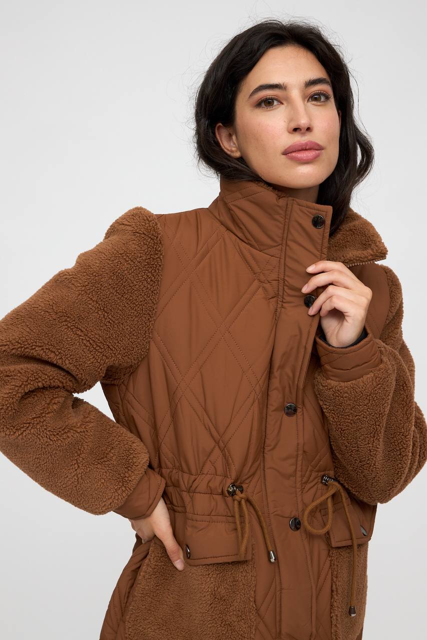 Teddy Quilted Jacket with Combined Sleeves