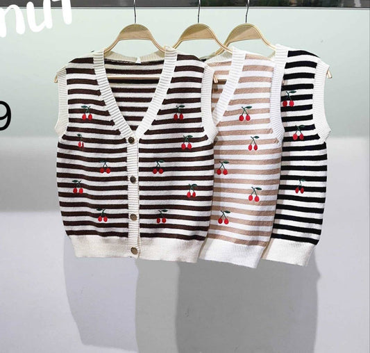 Knit vest