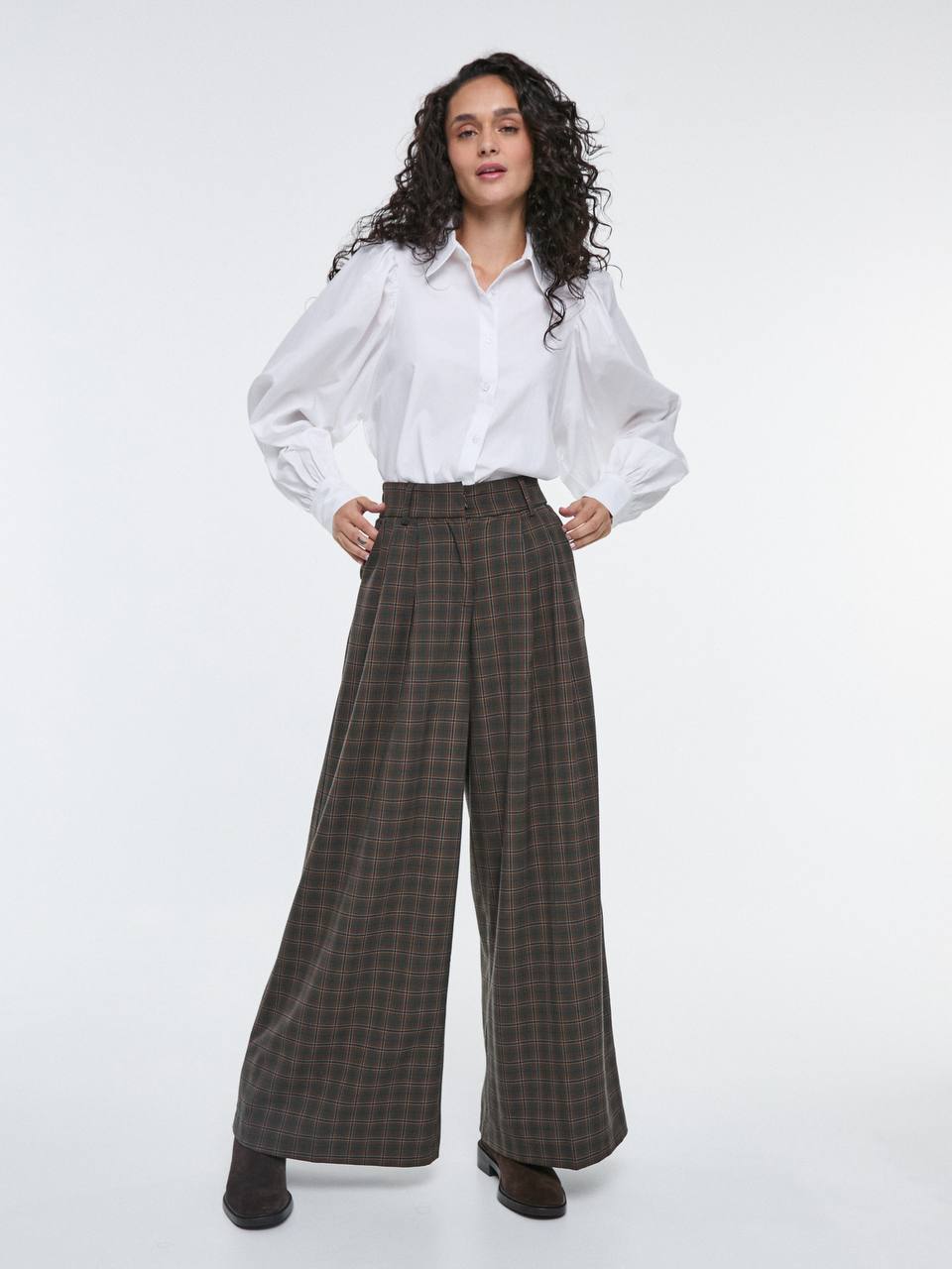 Wide-leg High-waist Trousers